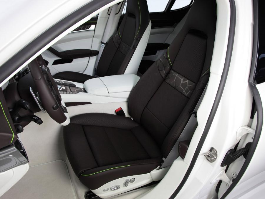  Porsche Panamera Concept One by TechART 2010 года  (фото 21 из 26)